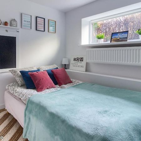 M&R Apartament Smart&Bright Batorego 16, Netflix, Free Wifi, Metro I Park Pole Mokotowskie, Stodola, Self Check-In, 5 Minut Od Centrum Warszawa Zewnętrze zdjęcie