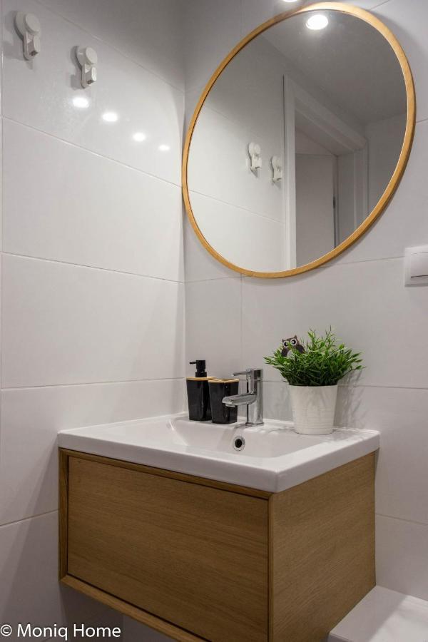M&R Apartament Smart&Bright Batorego 16, Netflix, Free Wifi, Metro I Park Pole Mokotowskie, Stodola, Self Check-In, 5 Minut Od Centrum Warszawa Zewnętrze zdjęcie