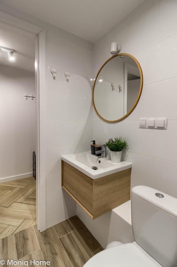 M&R Apartament Smart&Bright Batorego 16, Netflix, Free Wifi, Metro I Park Pole Mokotowskie, Stodola, Self Check-In, 5 Minut Od Centrum Warszawa Zewnętrze zdjęcie